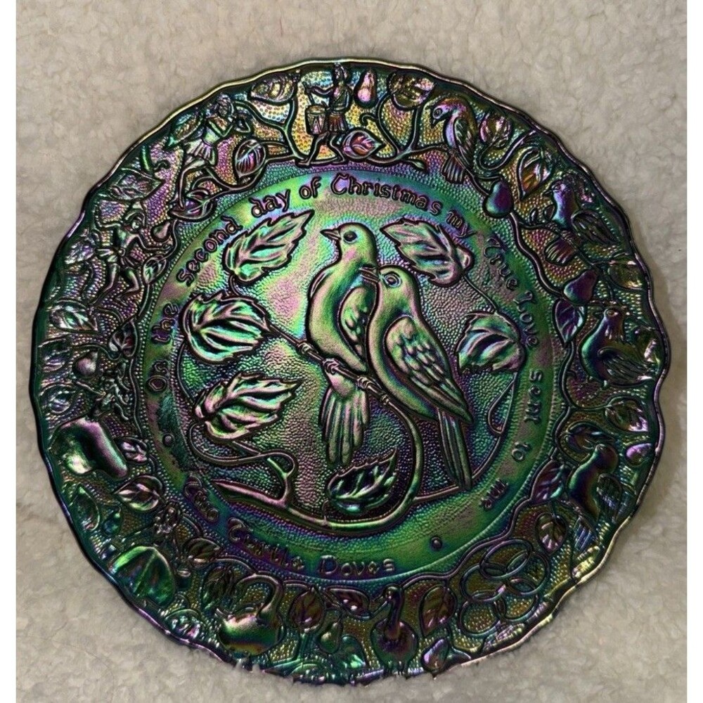 Imperial Glass Two Turtle Doves, 1971 Christmas Dark Green Plate 8 3/4" Dia